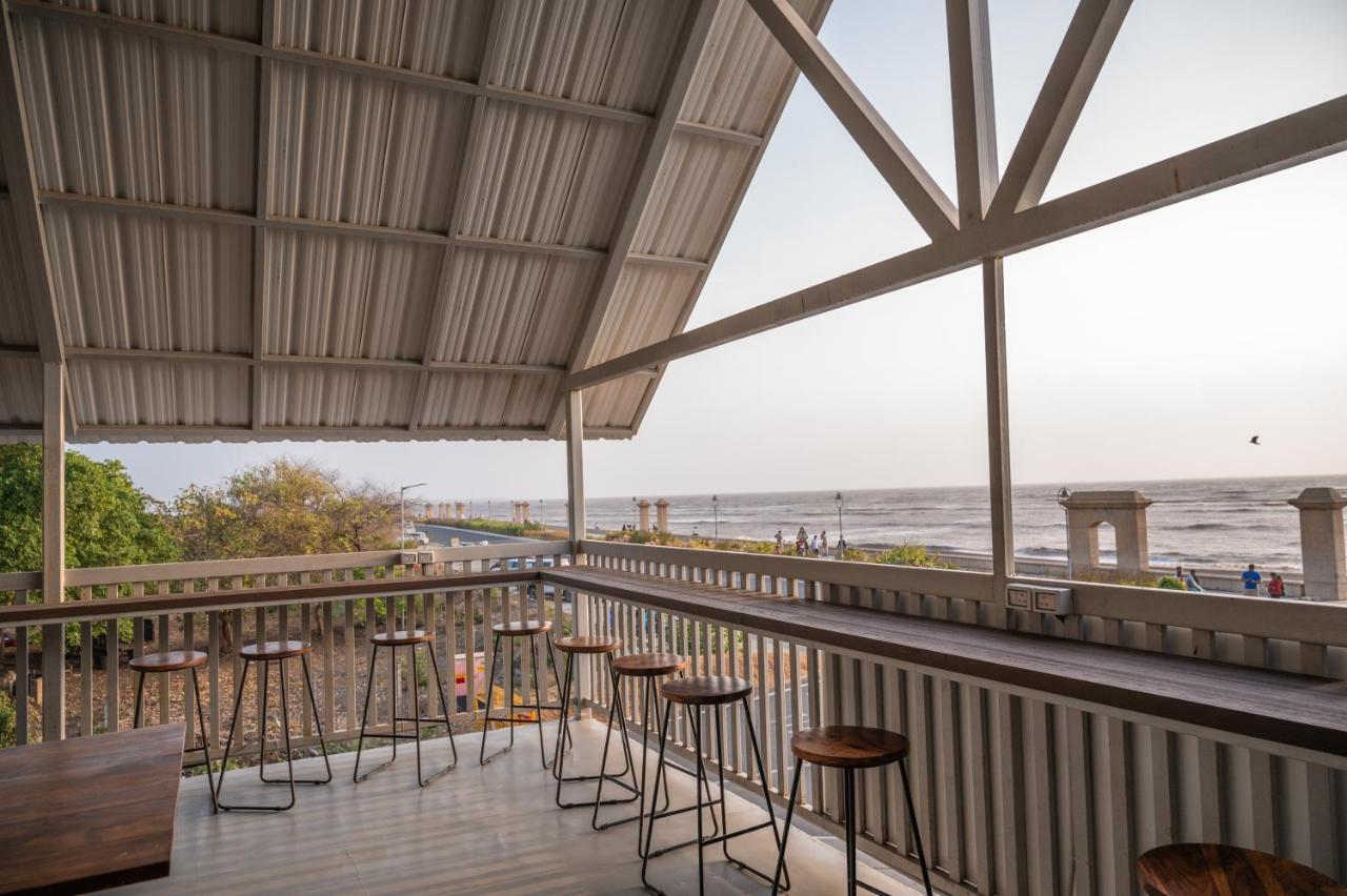 Praveg Beach Resort Daman Lighthouse Beach エクステリア 写真